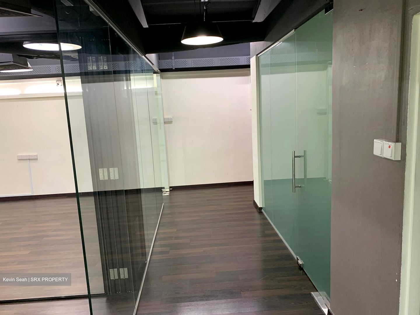 Orchard Plaza (D9), Office #447772951